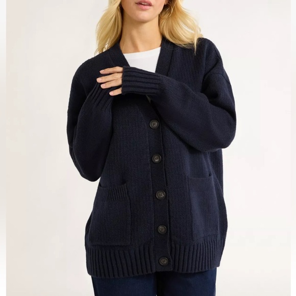 Free Assembly Women's Grandpa Cardigan Sweater with Long Sleeves - Picture 2 of 5